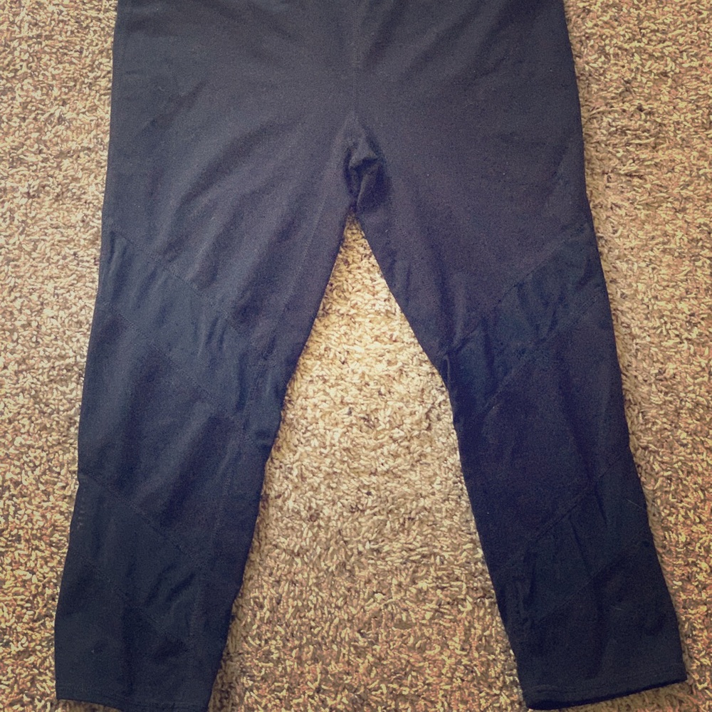 Fabletics See through crop yoga pants